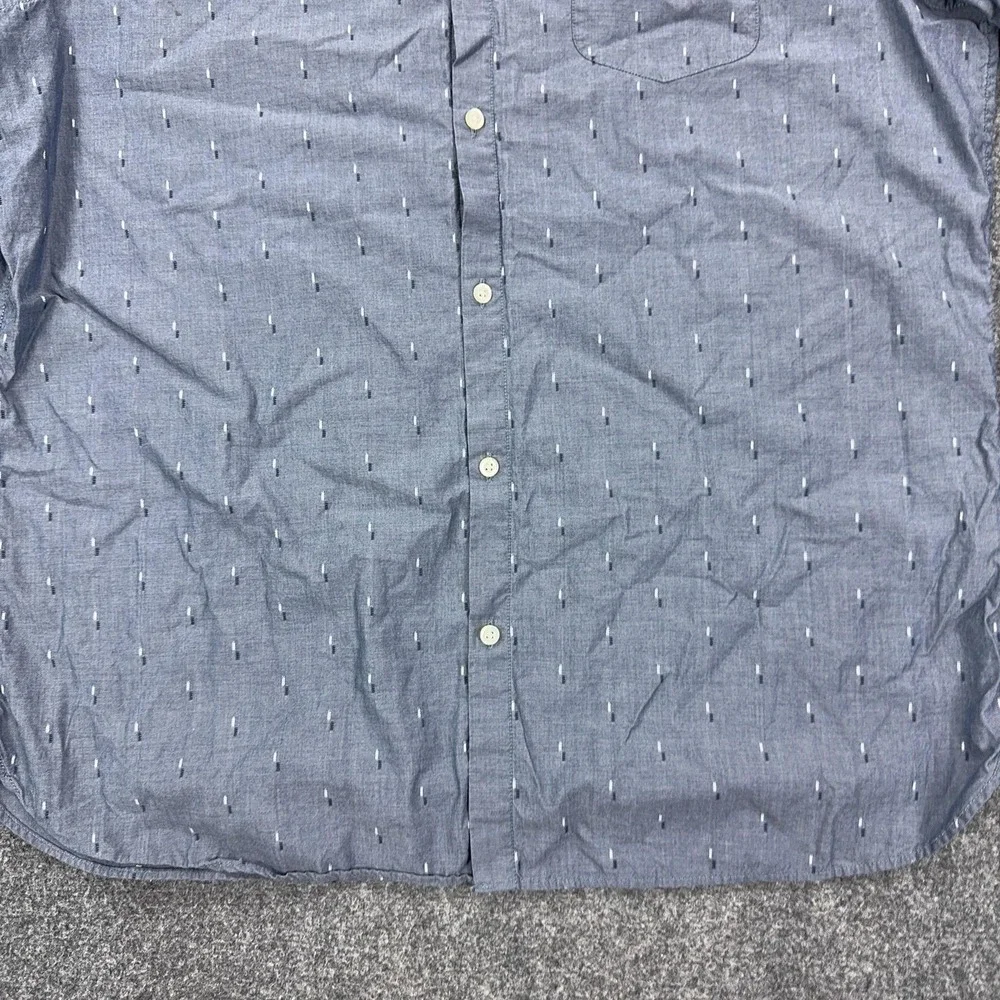 Banana Republic Shirt Mens XLT Blue Chambray Geometric Short Sleeve Button Front